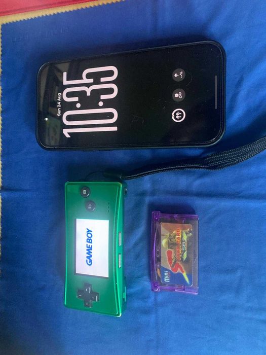 Vand consola de COLECTIE Nintendo GAMEBOY Micro Modata