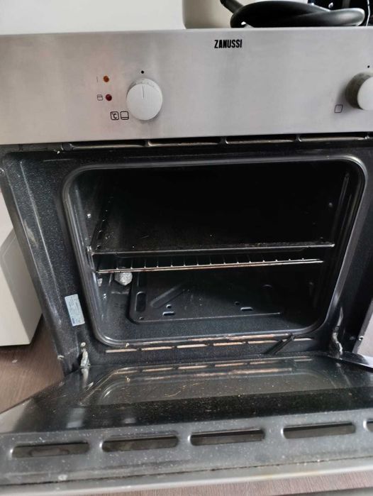 Духовка газовая ZANUSSI