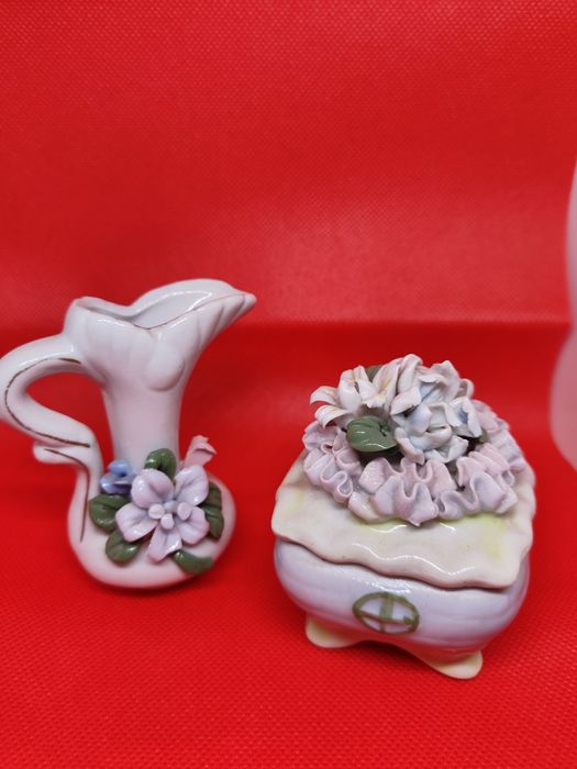 Шкатулка фарфор цветы