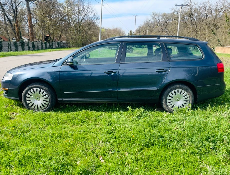 Vand Volkswagen Passat 1.6 FSI 2007, manual