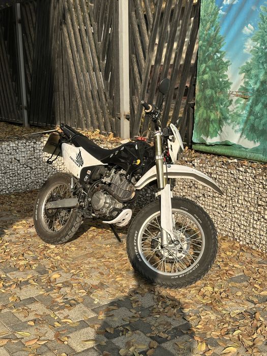 Enduro ( Honda )