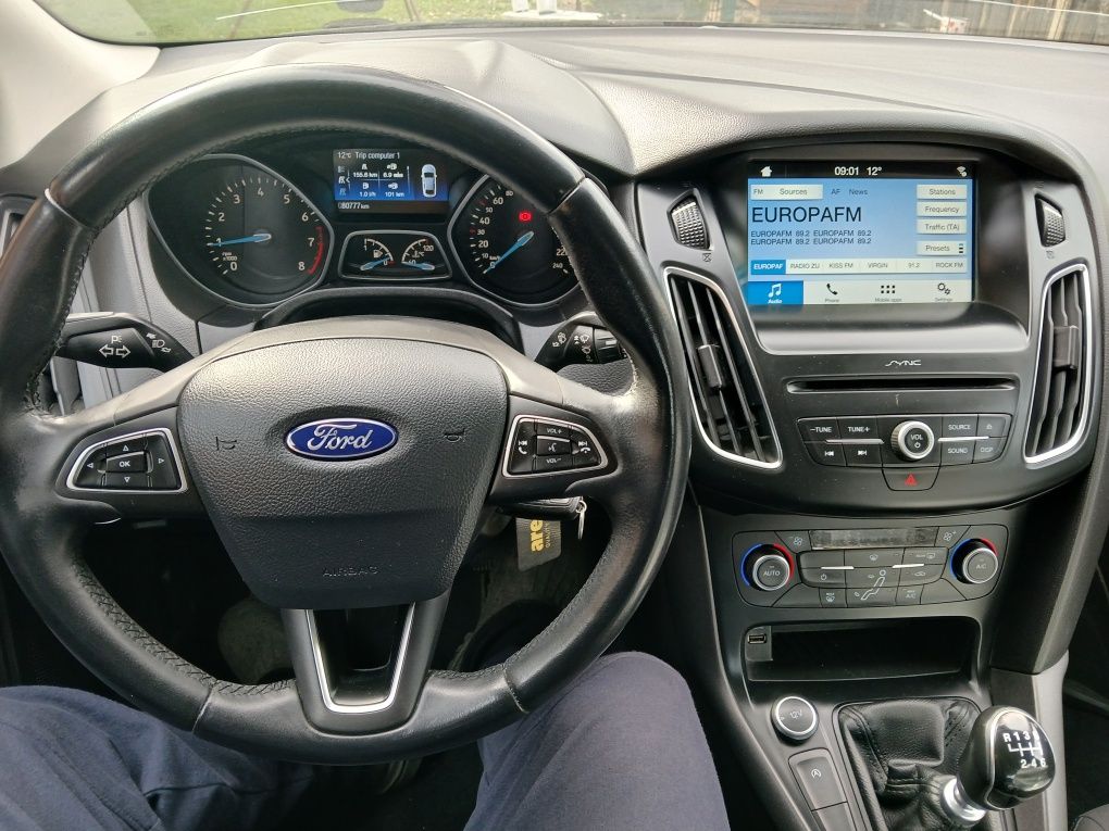 Ford focus 1.0 (ecubust) 2017  80000 km