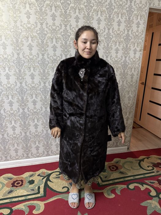 Шуба новый с этикетками и с чехолами