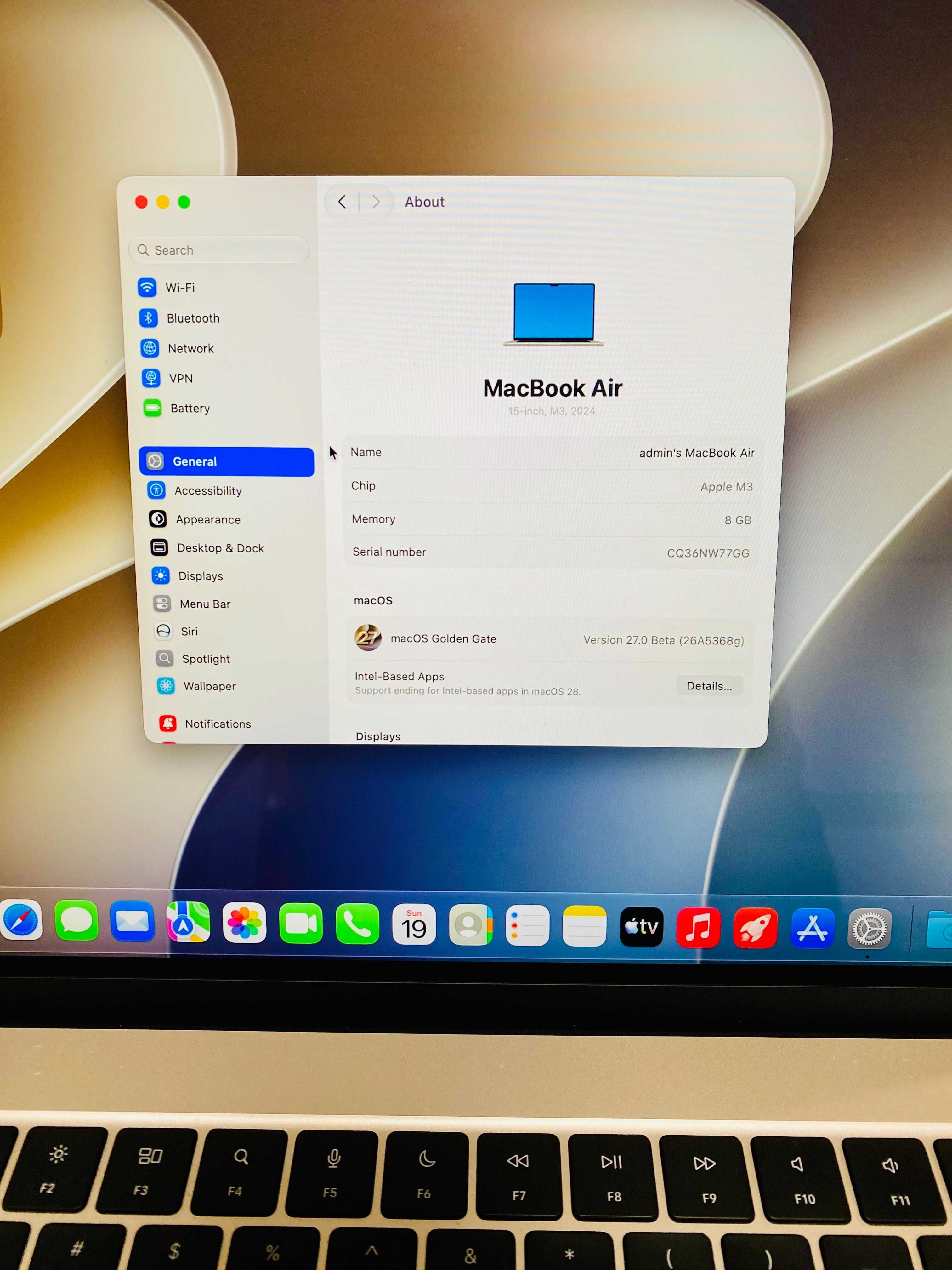 НОВ !!! Apple MacBook Air 15", Apple M3, 8 CPU ядра и 10 GPU ядра, 8GB, 512GB SSD, Starlight, 100% BH — миниатюра 4