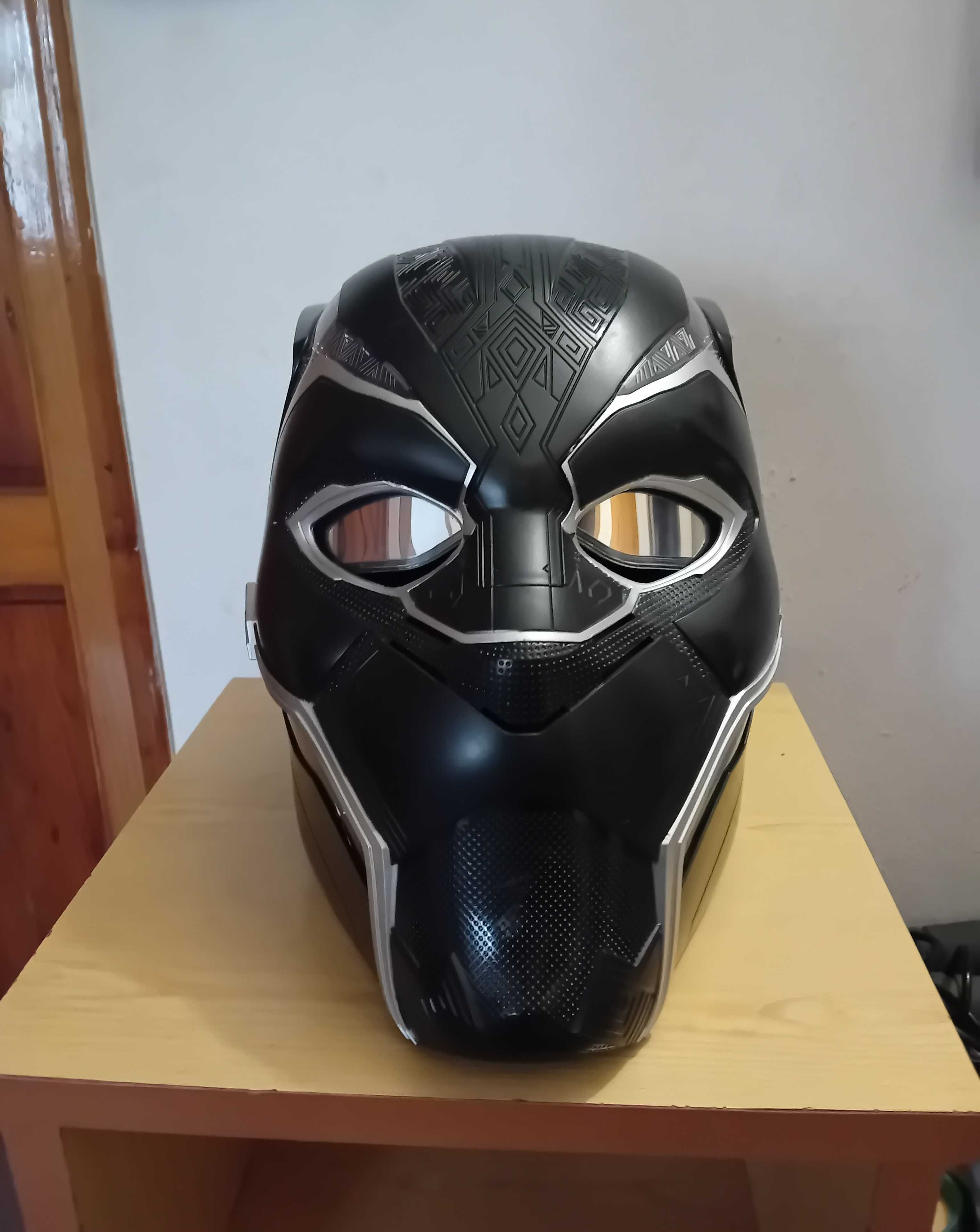 Шлем Black Panther