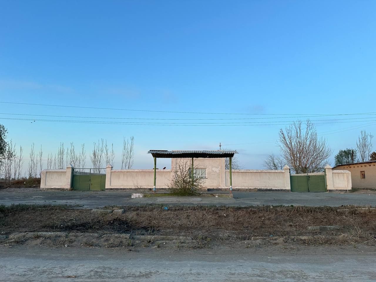 Урганч туманида турар жой, тадбиркорлик  учун кулай ер сотилади