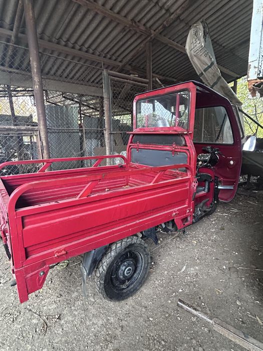 Vand triciclu stare buna