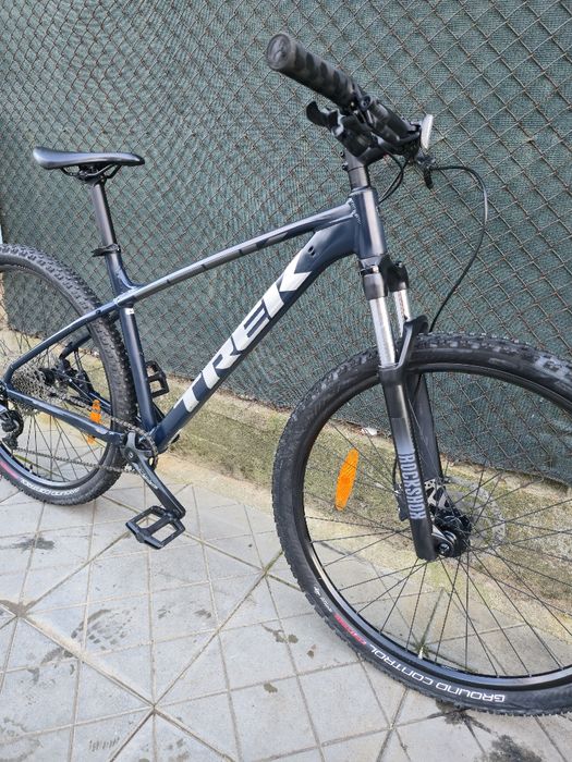 Trek Marlin 7 29 цола L Rockshox judy 1x10 Deore Shimano