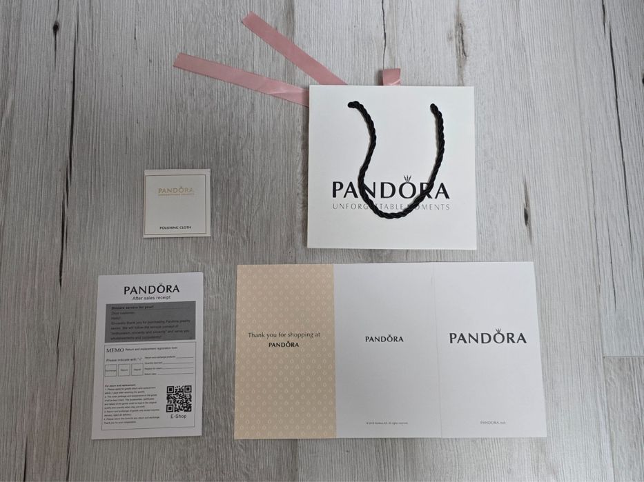 Inel Pandora silver inima alba