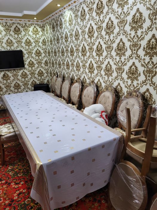 Стол и 12 стульев,stol stullar