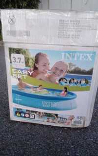 Бассейн "INTEX" оригинал с надувным кругом по борту для дома или дачи.