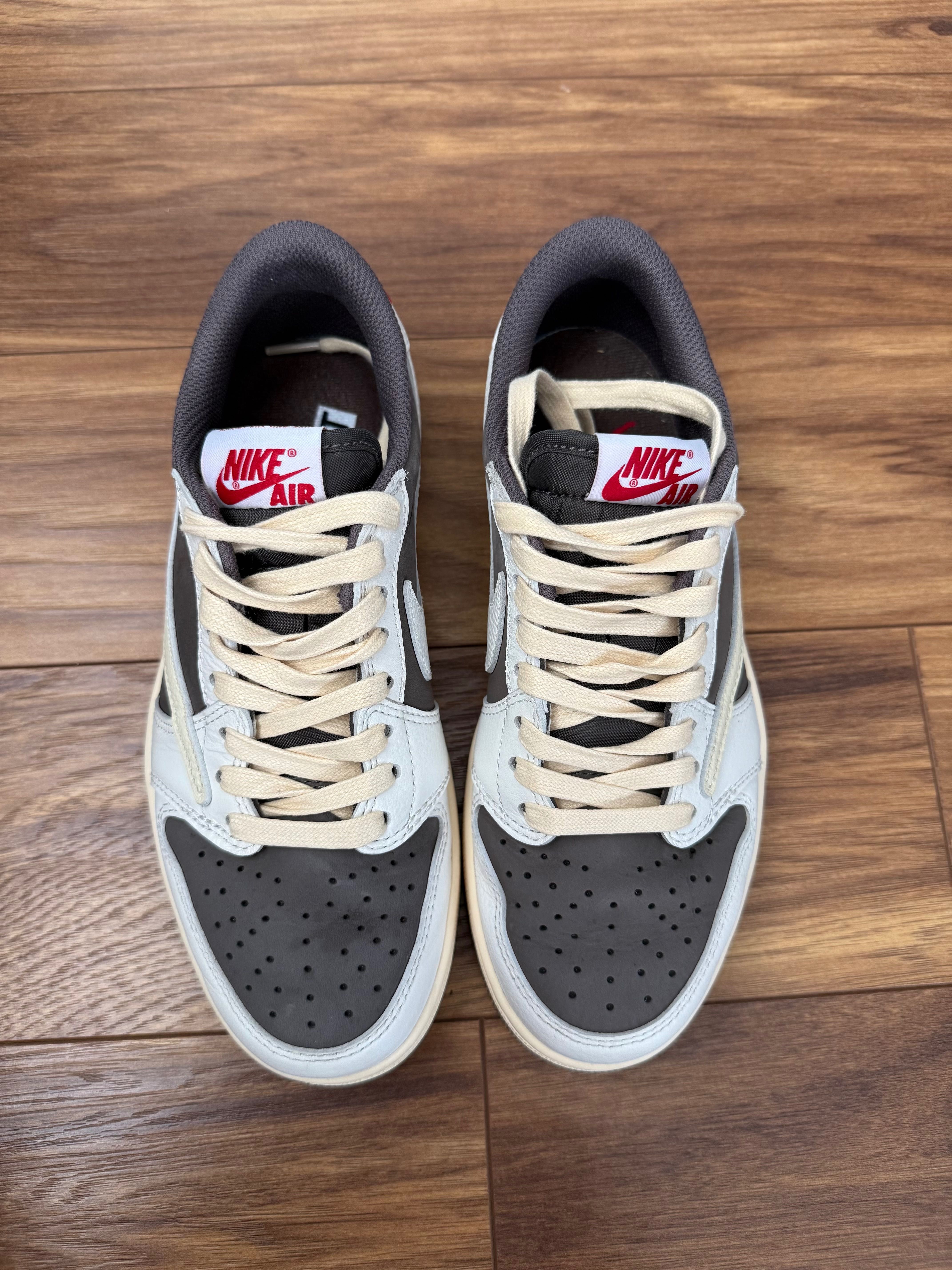 готини маратонки Nike Air Jordan 1 Low Travis Scott унисекс