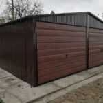 Garaj metalic 6 x 6 cu acoperiș cu panta în două ape