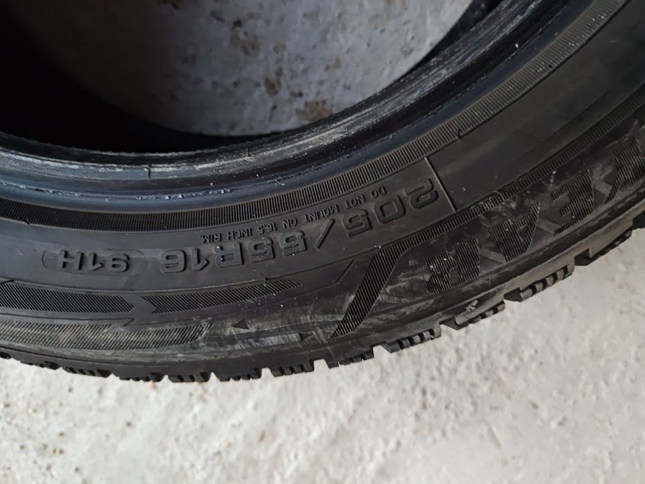Doua cauciucuri 205 55 R16 Goodyear