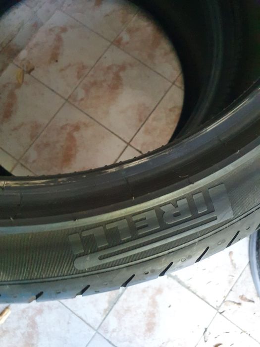Гуми 255.40.21.Pirelli Bridgestone 6 комплекта Замъка Ямбол.