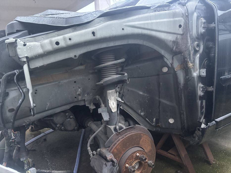 Ansamblu arc amortizor si flanșă față volvo v50  an 2012