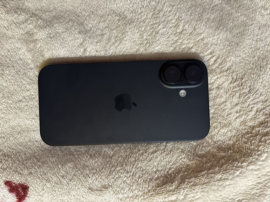 Iphone 16 negru 128gb