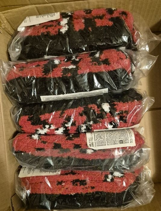 Set 2 perechi sosete groase Avon imprimeu leopard si negru cu sclipici