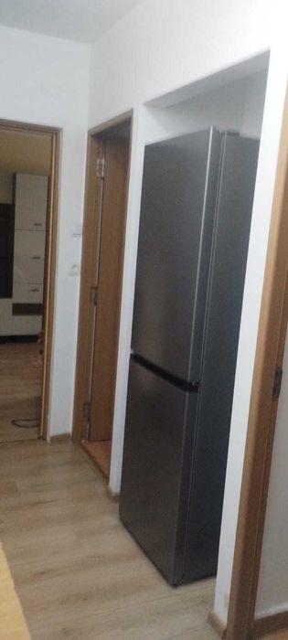 Inchiriez ap. 3 camere Nufarul