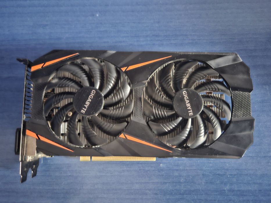 GTX 1060 6gb gigabyte