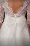 Rochie de mireasa cu manecute