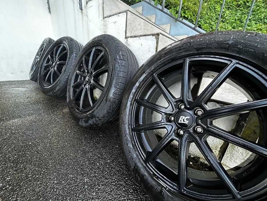 Продавам джанти RC Design RC32 с летни гуми (Dunlop)