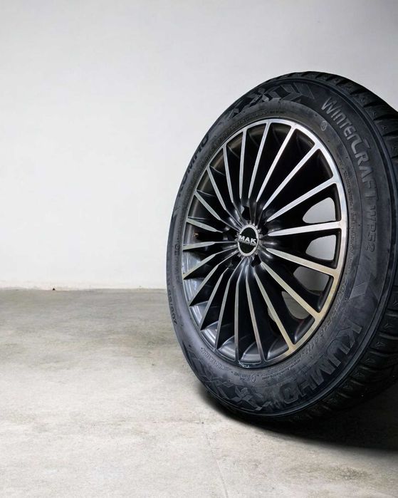 Комплект джанти със зимни гуми R16 /205-55/