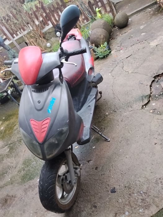 Scuter 4timpi înmatriculat