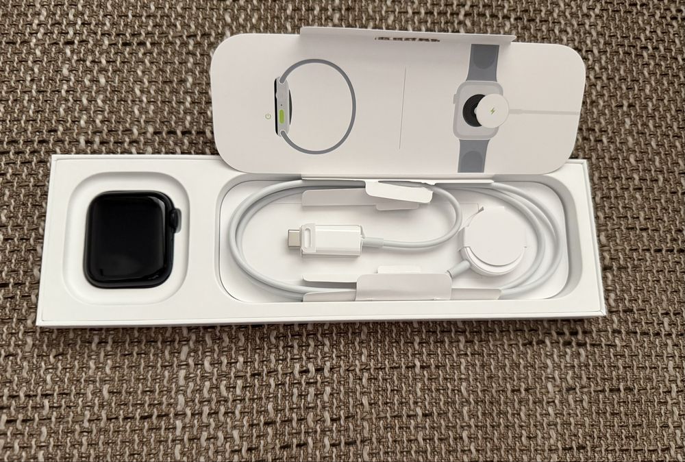 Apple Watch SE GEN 2 40 mm 2024 г.