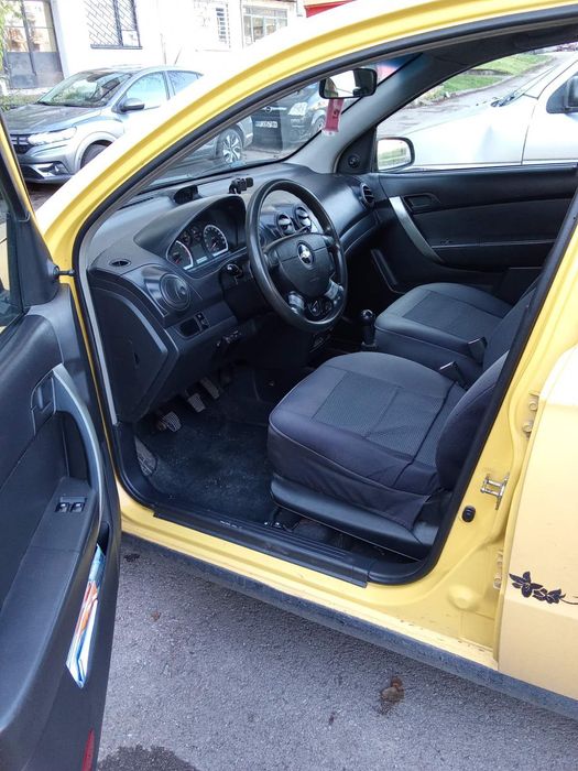 Продавам шевролет авео 2007 година на 188000км