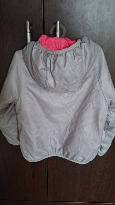 Яке на  BENETTON пролет, есен ръст 104см.