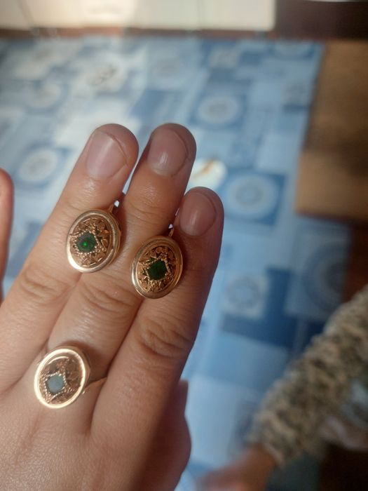 Tilla komplekt sotiladi