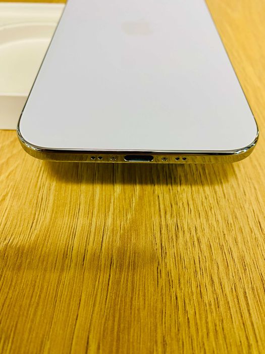 НОВ !!! Apple iPhone Air, 256GB, 5G, Sky Blue