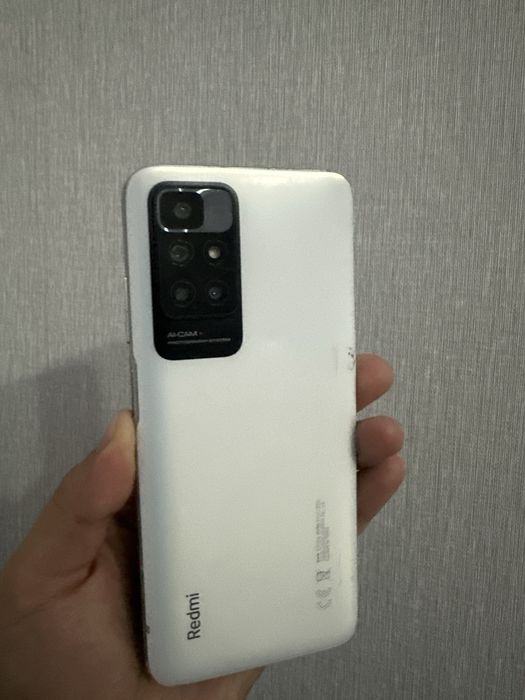 Продам Redmi 10 4/128GB