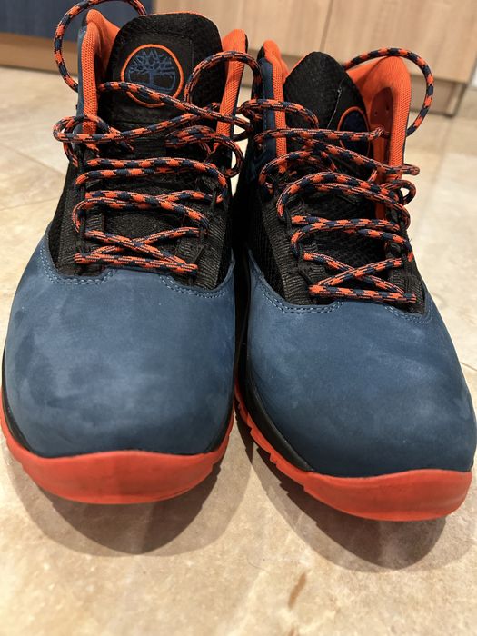 Продавам обувки    Timberland