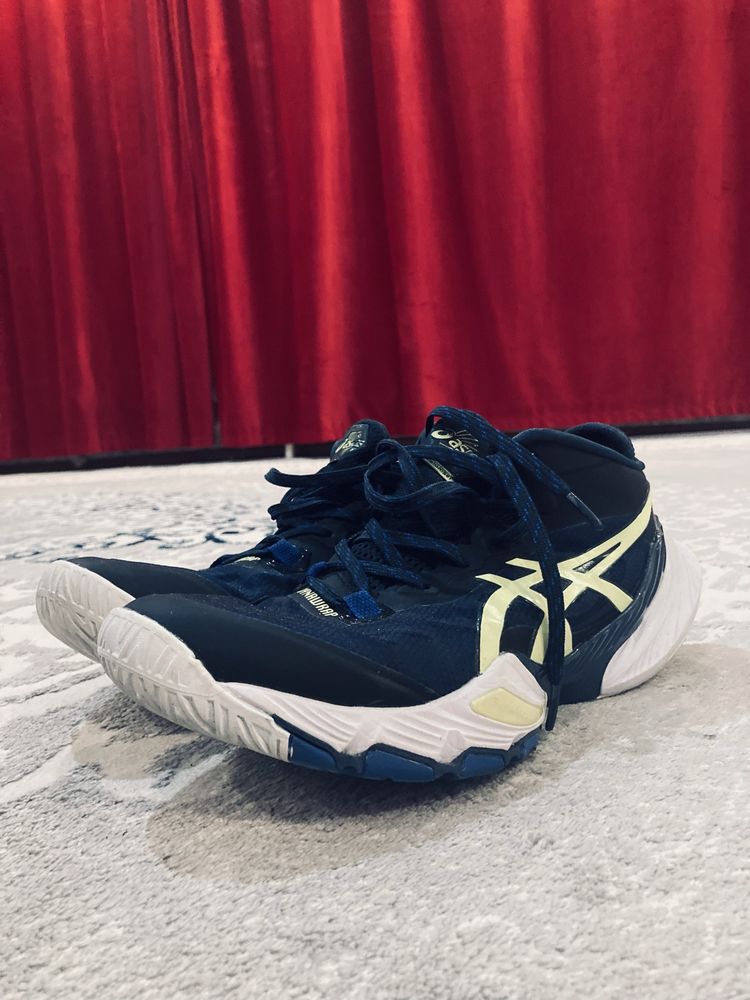 Asics Metarise в идиальном состоянии! Есть ТОРГ.