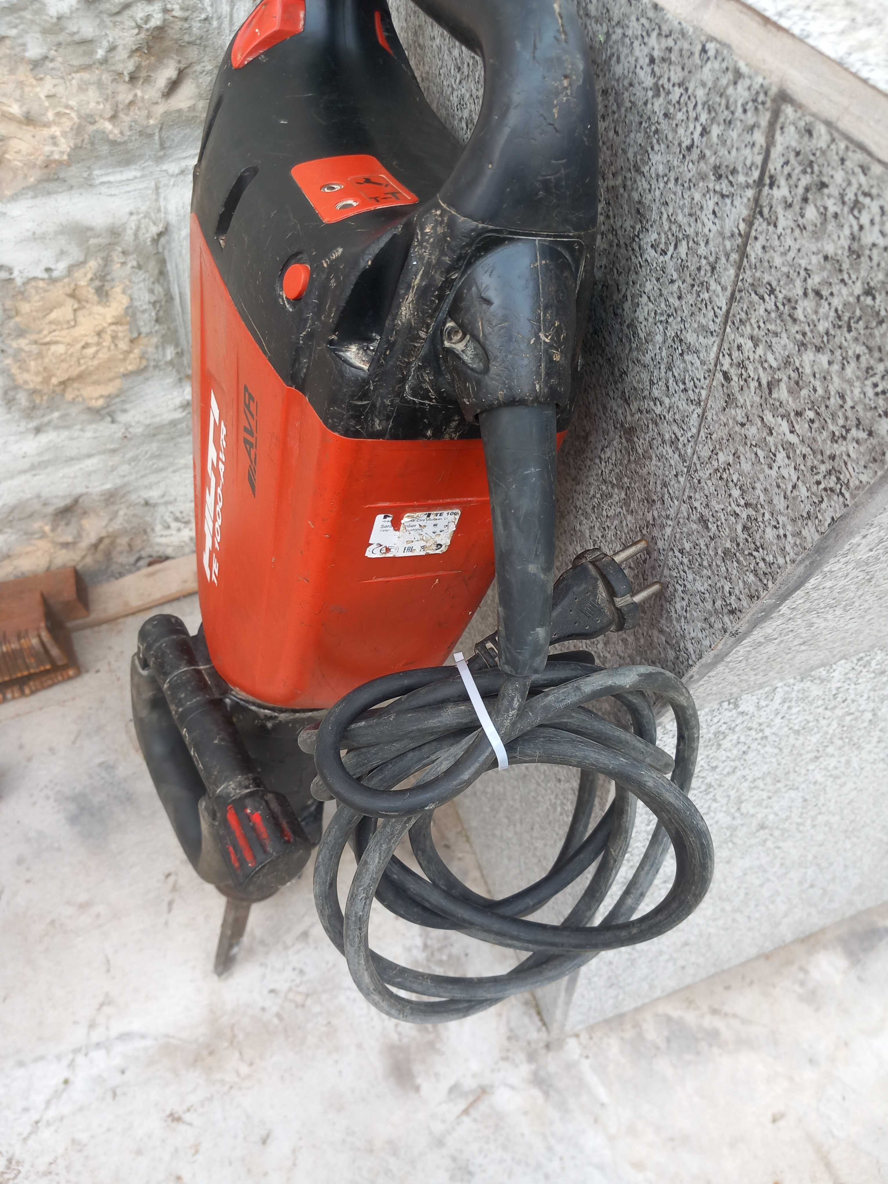 Hilti TE 1000-AVR Къртач