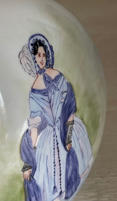 Fustenberg   , ръчно рисувана порцеланова кутия за бижута, за бонбони