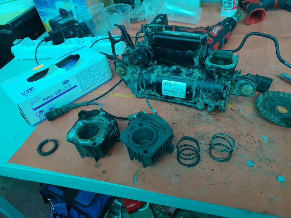 Reparare Reparatie Compresor perne aer Porsche Cayenne Touareg A6 A8