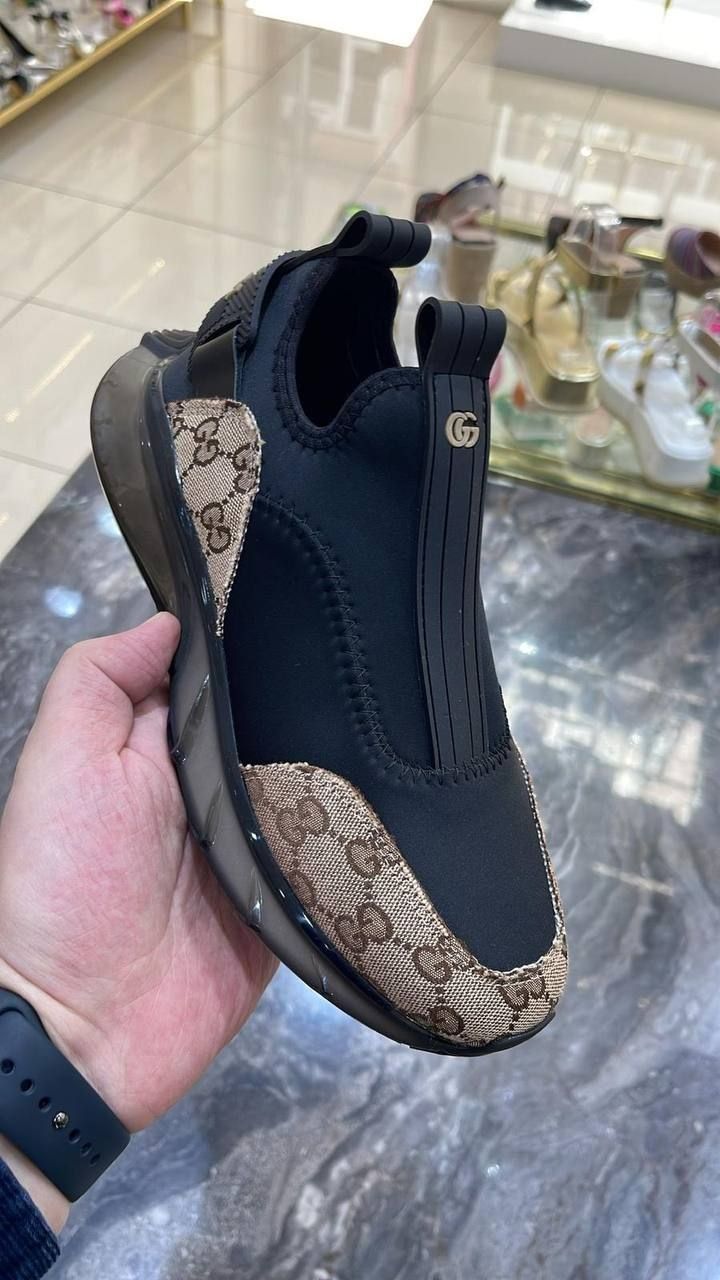 Adidas unisex Gucci