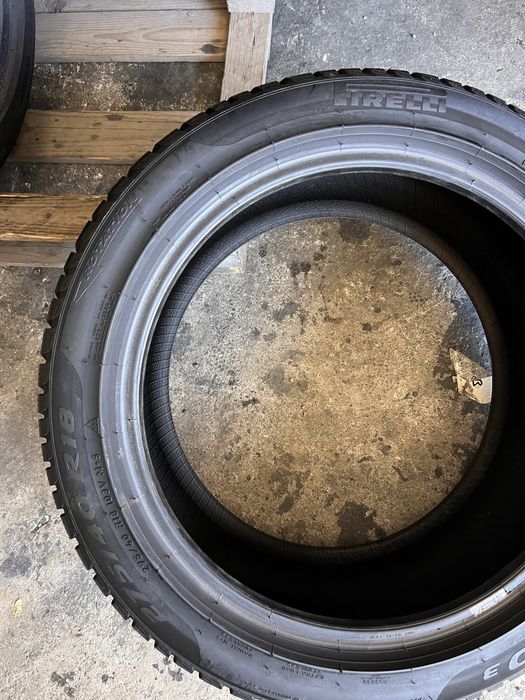 2 anvelope iarna ca NOI 275/40/18 , Pirelli , DOT 2022 , 7.5 mm