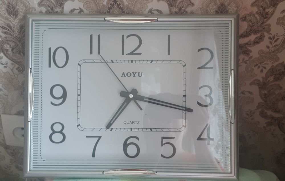 Электронно- механические часы