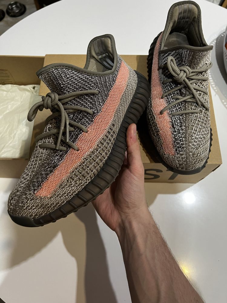 Yeezy 350 Ash stone 43 1/3 conditii bune Originali urgetnt!!!