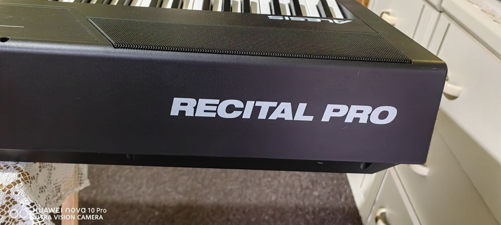 Alesis Recital Pro