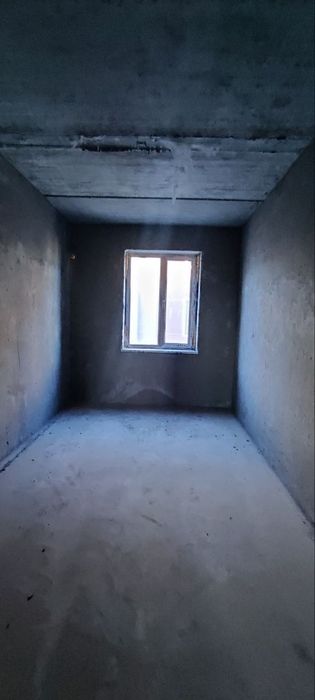 Melodiya tomonda 3 xonali korobka sotiladi