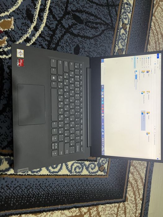 Продам ноутбук леново