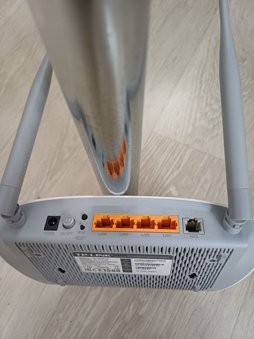 Продам роутер wife