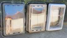 Dometic Midi Heki 50x70, 2 trape complete si  capac  , import Germania