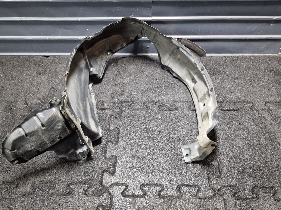 Carenaj roata stanga fata TOYOTA PRIUS _W3_ 2008 - >1.8 Hybrid 2ZR-FXE