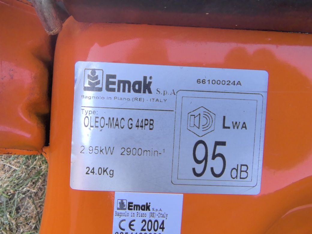 OLEO-MAG G44 PB Бензинова косачка за трева